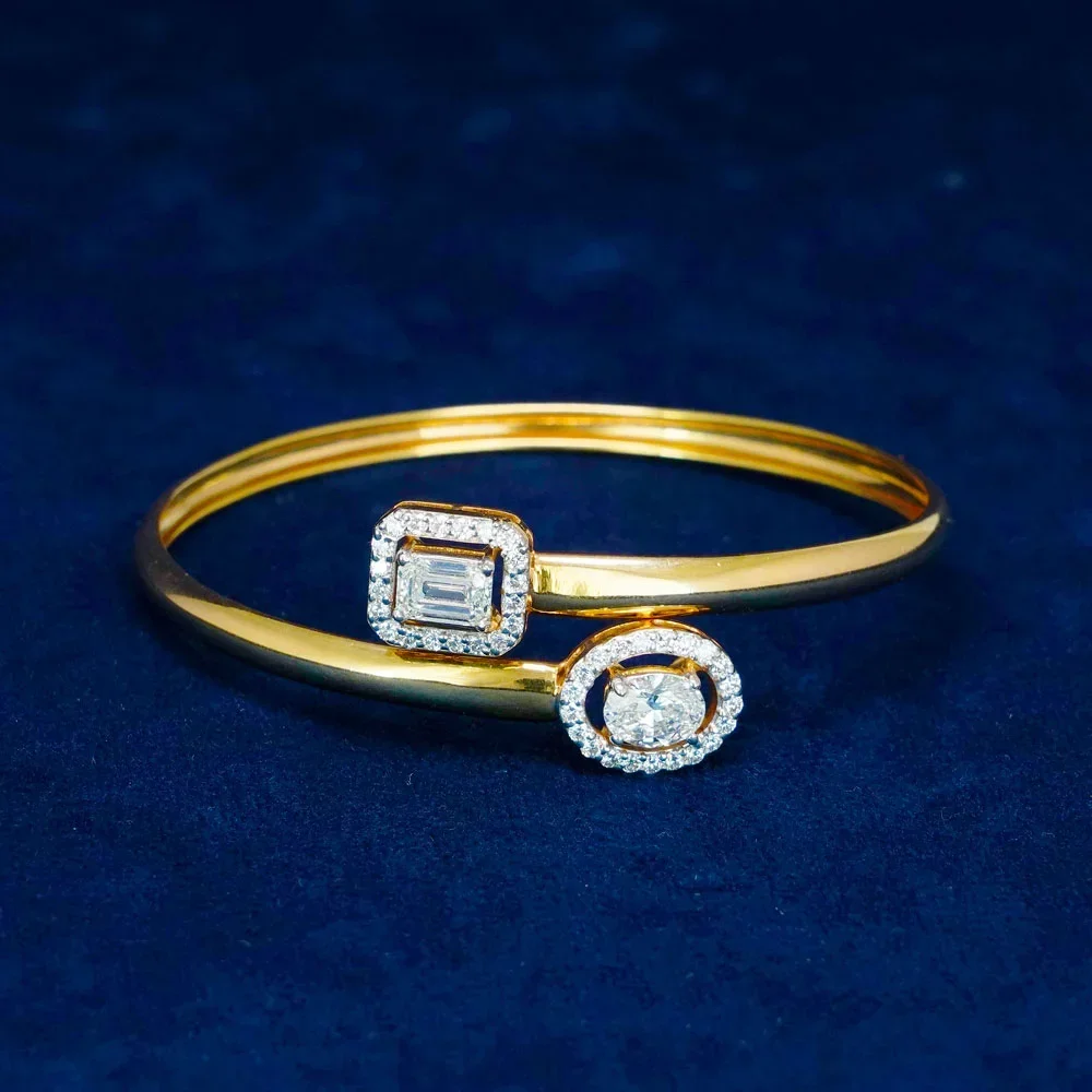 Oval & Emerald Twist Bracelet – lab-grown diamond bracelet