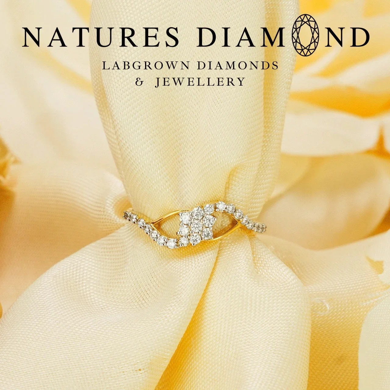 Light-Weight Cluster Ring – lab-grown diamond ring